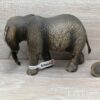 Schleich - 14761 Afrikanischer Elefantenkuh (Fähnchen) – Bild 3