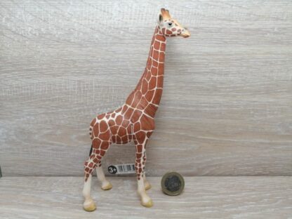 Schleich - 14750 bzw. WWF 17007 Giraffenkuh (Fähnchen)