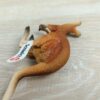 Schleich – 14756 bzw. WWF 17022 Känguru (Fähnchen) – Bild 4