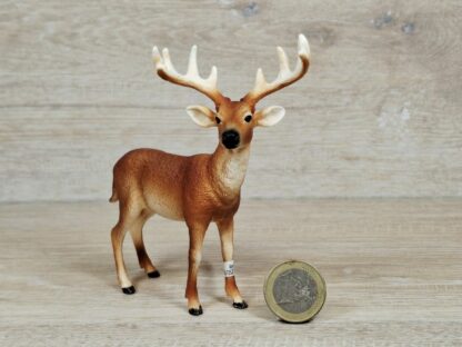 Schleich – 14818 Weißwedelhirsch (Fähnchen) – Bild 2