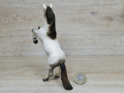 Schleich - 13621 Mustang Hengst, weiß, steigend – Bild 3