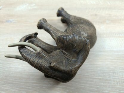 Schleich - 14657 Afrikanische Elefantenkuh – Bild 4