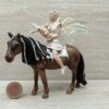 Schleich - 70409 Iloris & Leolynn mit Pferd