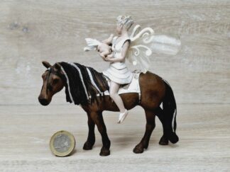 Schleich - 70409 Iloris & Leolynn mit Pferd