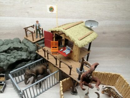 Schleich – 42350 Dschungel Forschungsstation Croko + 2 Extras – Bild 2