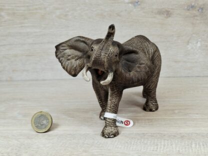Schleich - 14762 Afrikanischer Elefantenbulle (Fähnchen)` – Bild 2