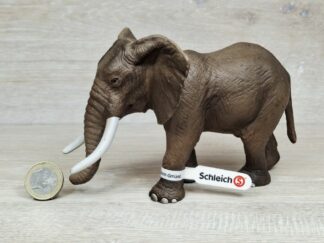 Schleich - 14341 Afrikanischer Elefantenbulle (Fähnchen-Sammler)´