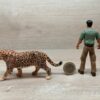 Schleich – 42427 Falle mit Ranger (mit Jaguar) (RAR) – Bild 4