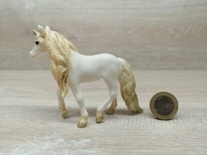 Schleich - 83005 Indira Prinzessin der Sonne (königliches Himmelsfohlen Nr. 2/6) – Bild 2