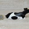 Schleich – 13211 Kuh schwarz/weiß, liegend – Bild 3