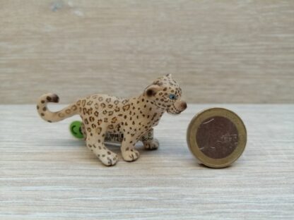 Schleich - 14399 Leopardenjunges (Fähnchen-Sammler)´