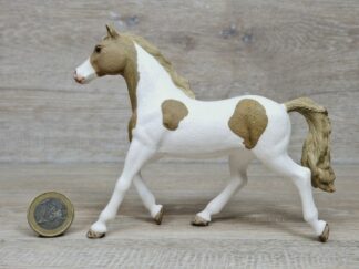 Schleich – 13884 Paint Horse Stute