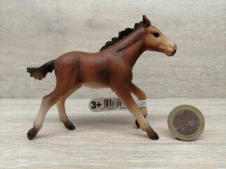 Schleich – 13807 bzw. WWF 17085 Mustang Fohlen (Fähnchen)