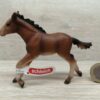 Schleich – 13807 bzw. WWF 17085 Mustang Fohlen (Fähnchen) – Bild 2