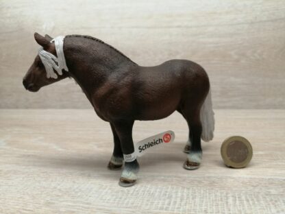 Schleich – 13664 Schwarzwälder Stute (Fähnchen-Sammler)´ – Bild 2