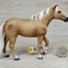 Schleich - 13618 Palomino Hengst (Fähnchen-Sammler)´
