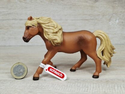 Schleich - 13943 Island Pony Hengst (Fähnchen)