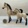 Schleich – Araber Stute mit Fohlen aus Set 42369