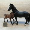 Schleich - Trakehner Stute mit Fohlen aus Set 42103 (RAR)