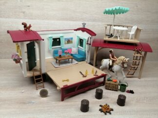 Schleich – 42415 Wohnwagen für geheime Club-Treffen [Bauwagen]