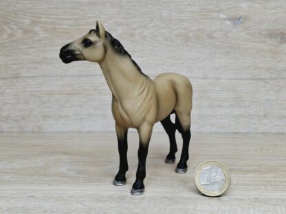 Schleich - 13690 Achal Tekkiner Hengst – Bild 2