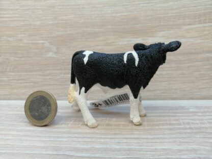 Schleich - 13798 bzw. [Treuefigur] 17072 Kalb, Schwarzbunt (Fähnchen) – Bild 2