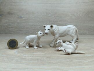 Schleich - 42505 (weiße) Löwenmutter mit Babys