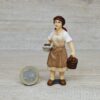 Schleich – 13434 Bäuerin (mit Kuchen und Apfelkorb)