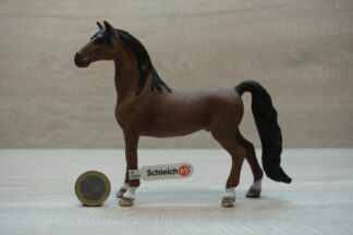 Schleich – 13913 American Saddlebred Wallach (Fähnchen)