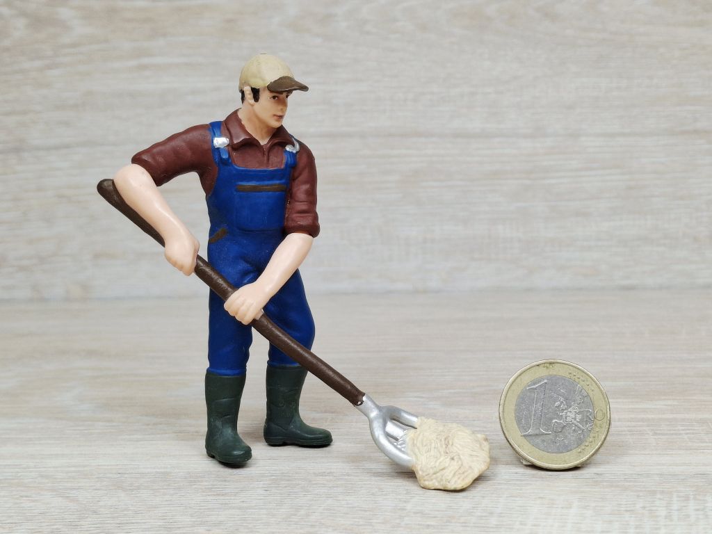 Schleich – 13451 Bauer [mit Mistgabel]