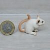 Schleich – 14406 Weiße Maus [Die Haustiere – Nr. 6/16] – Bild 2