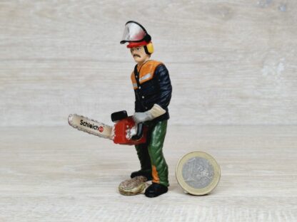 Schleich – 13462 Waldarbeiter mit Motorsäge (RAR) – Bild 2