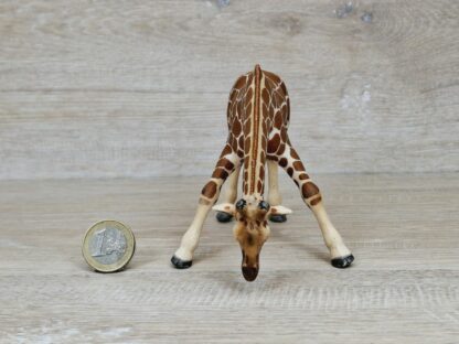 Schleich - 14390 Giraffenkuh saufend (RAR) – Bild 2
