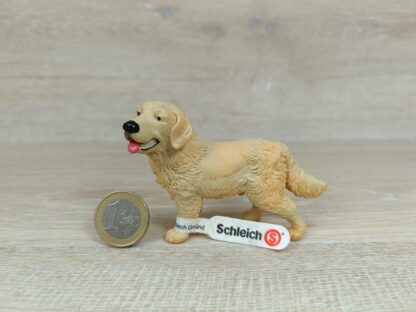 Schleich - 16313 Golden Retriever (Fähnchen-Sammler)´