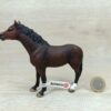 Schleich – 82143 Herzblatt + 82144 Gardez [Marbach Trakehner] (Fähnchen-Sammler + Zertifikat) (RAR) – Bild 5