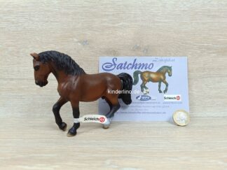 Schleich – 82141 Satchmo [Hannoveraner Hengst] (Fähnchen-Sammler + Zertifikat)(RAR)