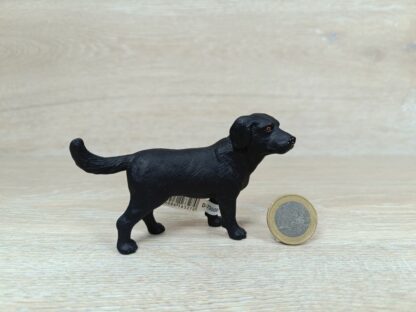 Schleich - 16327 Labrador (Rüde) [classic Form] (Fähnchen-Sammler)´