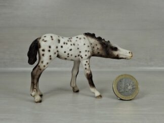 Schleich - 13619 Knabstrupper Fohlen, saugend