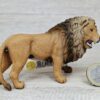 Schleich - 14726 bzw. WWF 17000 Löwe, brüllend (Fähnchen)´