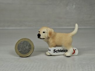 Schleich - 16378 Golden Retriever Welpe, stehend (Fähnchen-Sammler)´