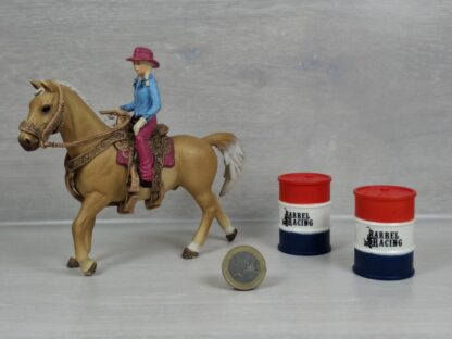 Schleich – 41417 Barrel Racing mit Cowgirl (Western) [Trakehner Hengst]