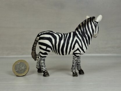 Schleich - 14392 bzw. WWF 17021 Zebra Stute – Bild 3