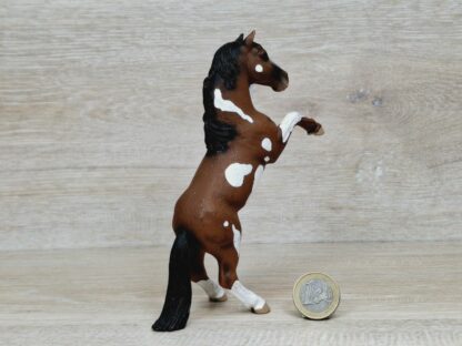 Schleich - 72002 Pinto Hengst [steigend] (exclusive Model) – Bild 4