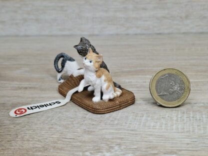 Schleich –13674 Katzenjungen (Fähnchen-Sammler)´ – Bild 2