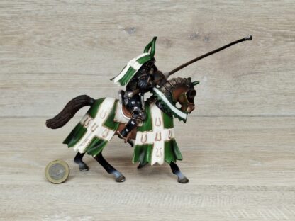 Schleich - 41389 Scenery Pack Tunierreiter [Drachenritter] + [Taurus] [Lanzenreiter] – Bild 7