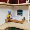 Schleich – 42416 Großer Pferdehof mit Wohnhaus und Stall [Quarter-Horse-Wallach + [Hannoveraner Hengst] – Bild 19