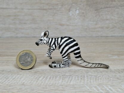 Schleich - 82802 Kängurujunges / Zebrakänguru [Jubiläum 75 Jahre - Nr 1/4]