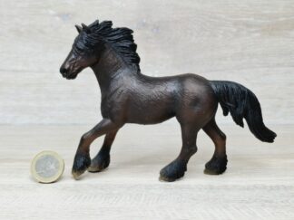 Schleich – 13604 Friese Stute