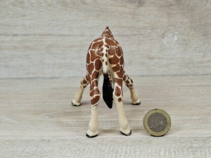 Schleich - 14390 Giraffenkuh saufend (RAR) – Bild 4