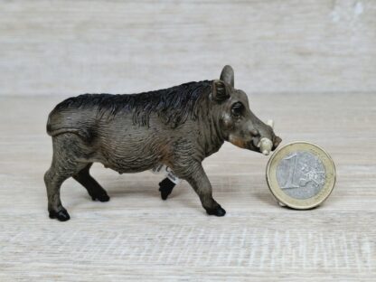 Schleich – 14843 Warzenschwein (Fähnchen)